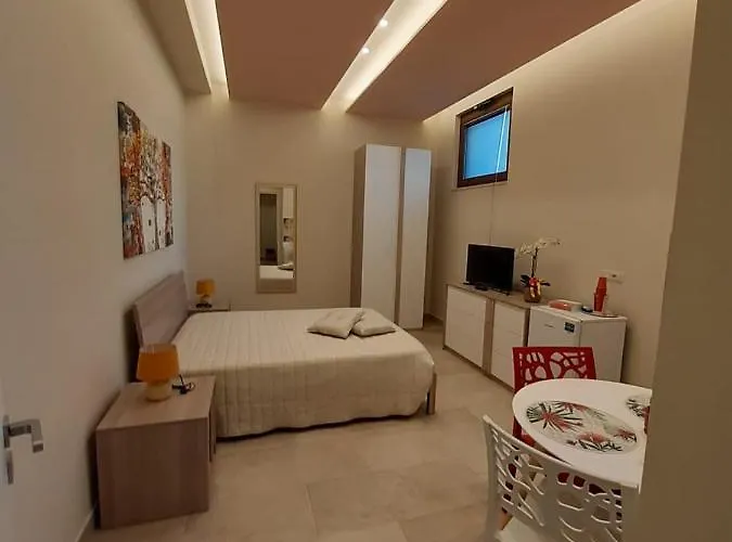 Casa Pompelmo Rosa Affittacamere Bernalda